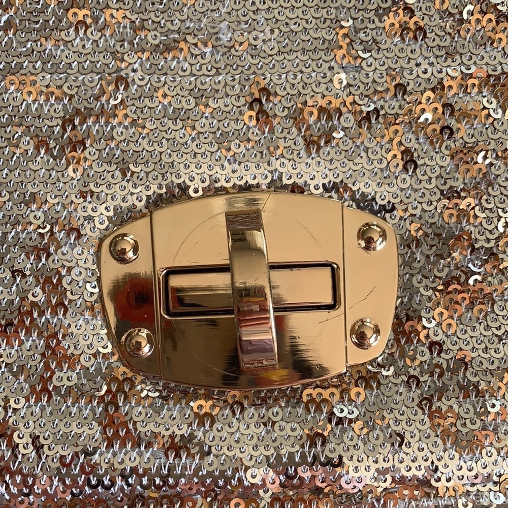 Urban Expressions sequin silver and gold handbag - Picture 5 of 5